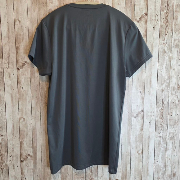 Men's Reebok Gray T-Shirt Size M - Picture 5 of 5